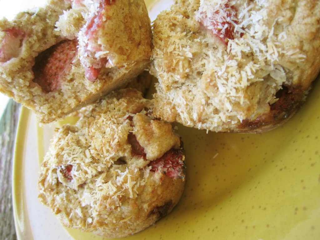 Strawberry-Banana-Muffins-2