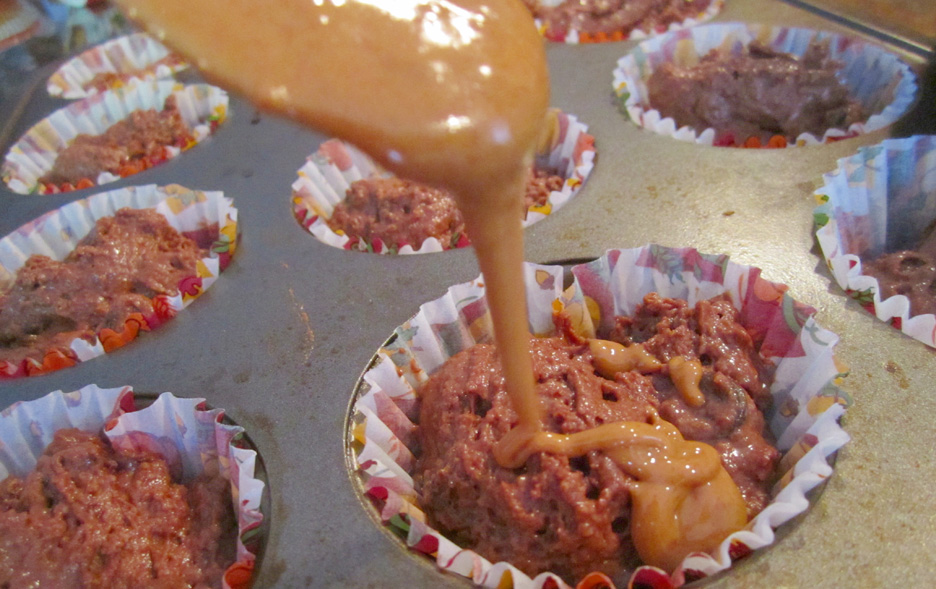 Double-Chocolate-PeanutButter-Cupcakes-1