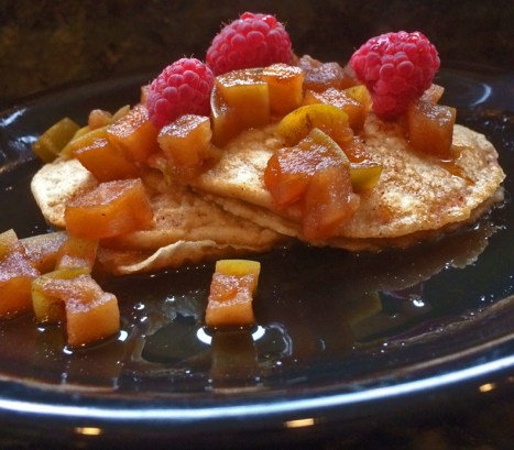apple-cinnamon-pancakes